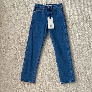 NWT Levi’s Wedgie Straight Leg Jeans